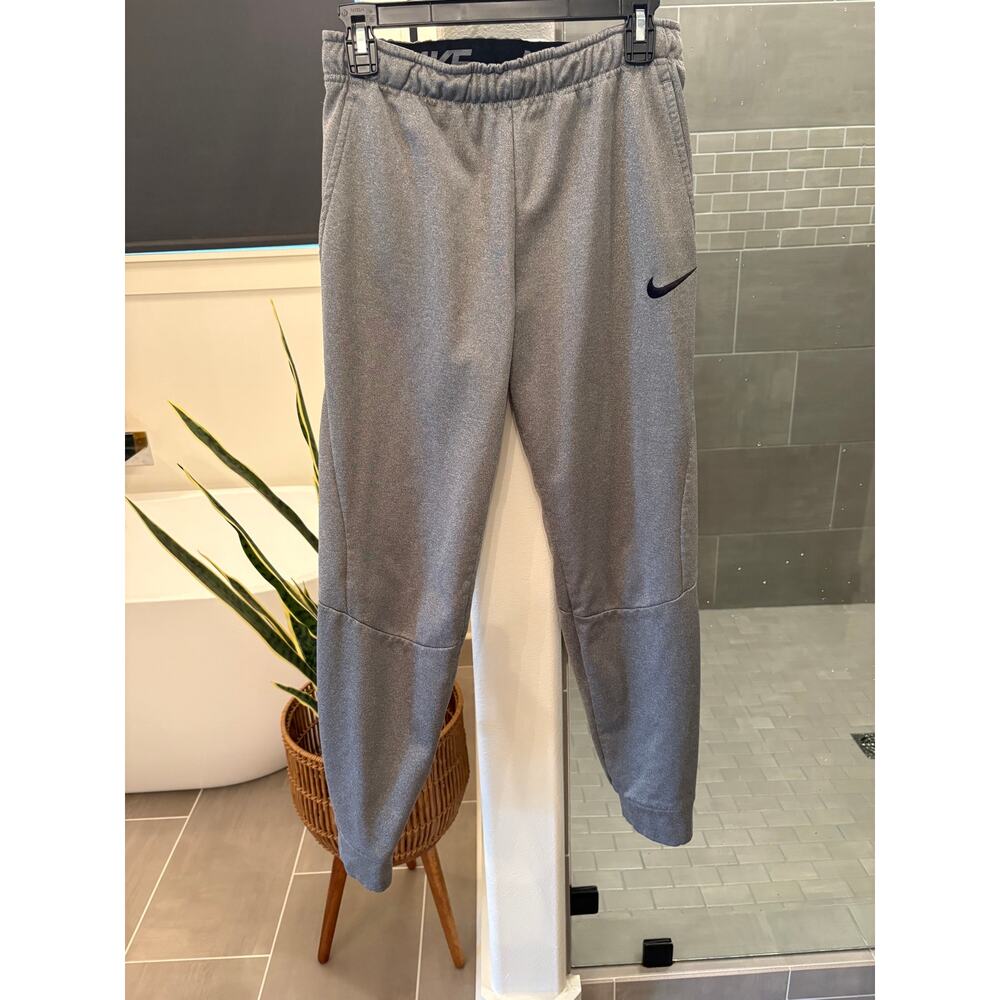 Nike Men’s Dri Fit jogger pants